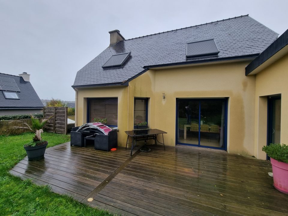 Avant travaux de ravalement de façade à Milizac-Guipronvel, état d'origine - Taloc Façades